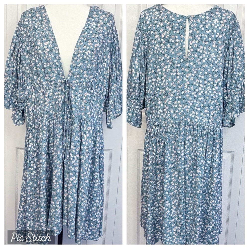 NWT Torrid Blue Windy Floral Ruffle Sleeve Button Bodice Mini Dress 18